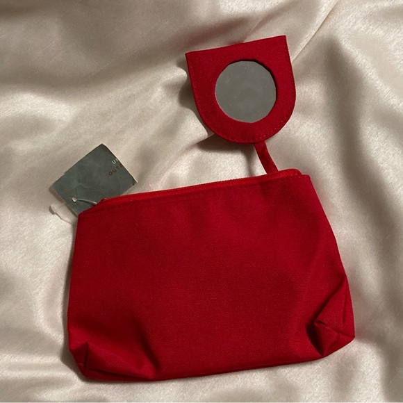 NWT Vintage Urban Outfitters cosmetics case with attached mirror. - Picture 5 of 10